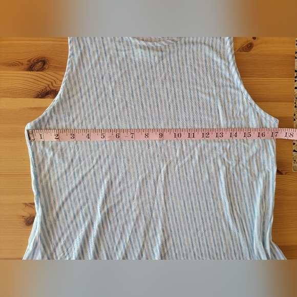 Daisy Fuentes Striped Tank ~ Large - Picture 7 of 7